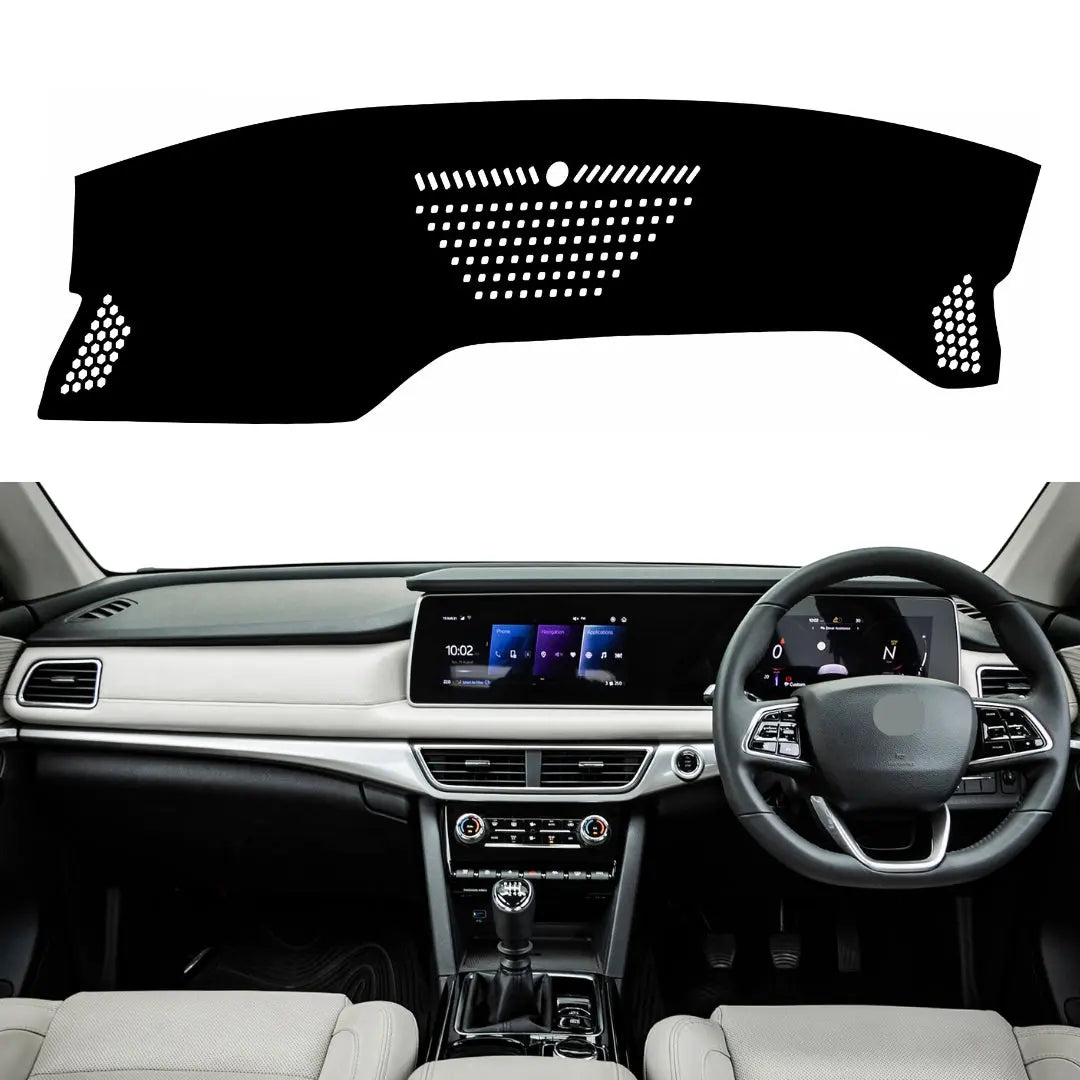 Mahindra XUV700 2021-2025 Car Dashborad Cover - zeetas